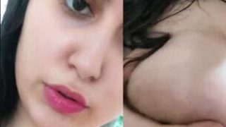 Pakistani girl boobs watch online
