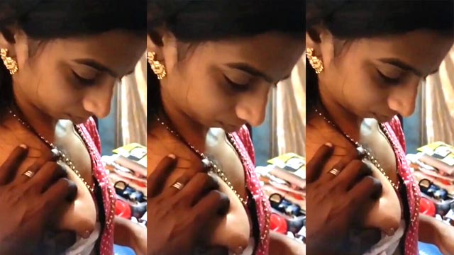 Mallu Innocent Aunty Boobs Pressed By Electrician Guy Trending Video’s